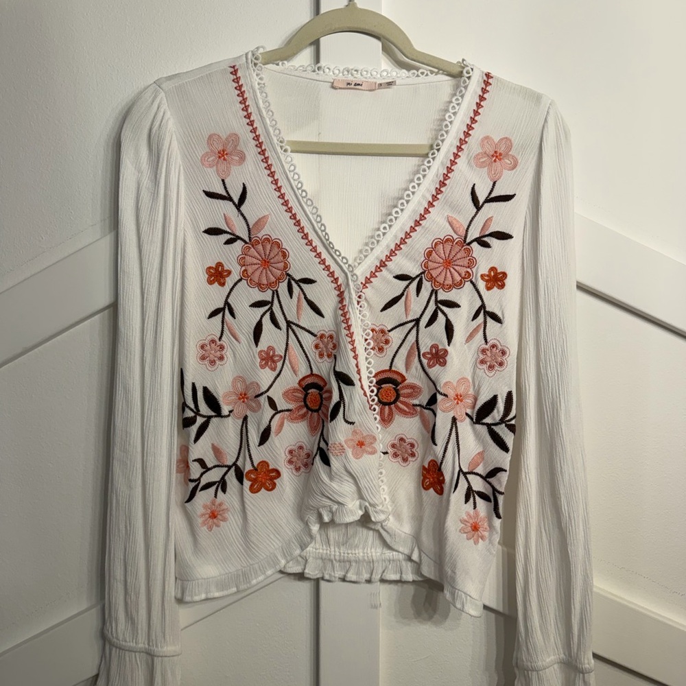 Miami White Blouse with Floral Embroidery